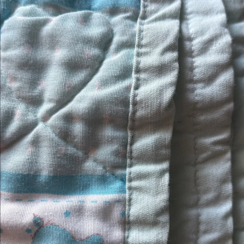 CARE BEARS VINTAGE PRE OWNED HANDMADE NURSERY BABY QUILT 29 X 41